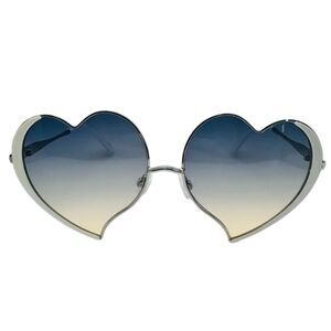 7014 | Blue/Tan Oversized Heart Sunglasses